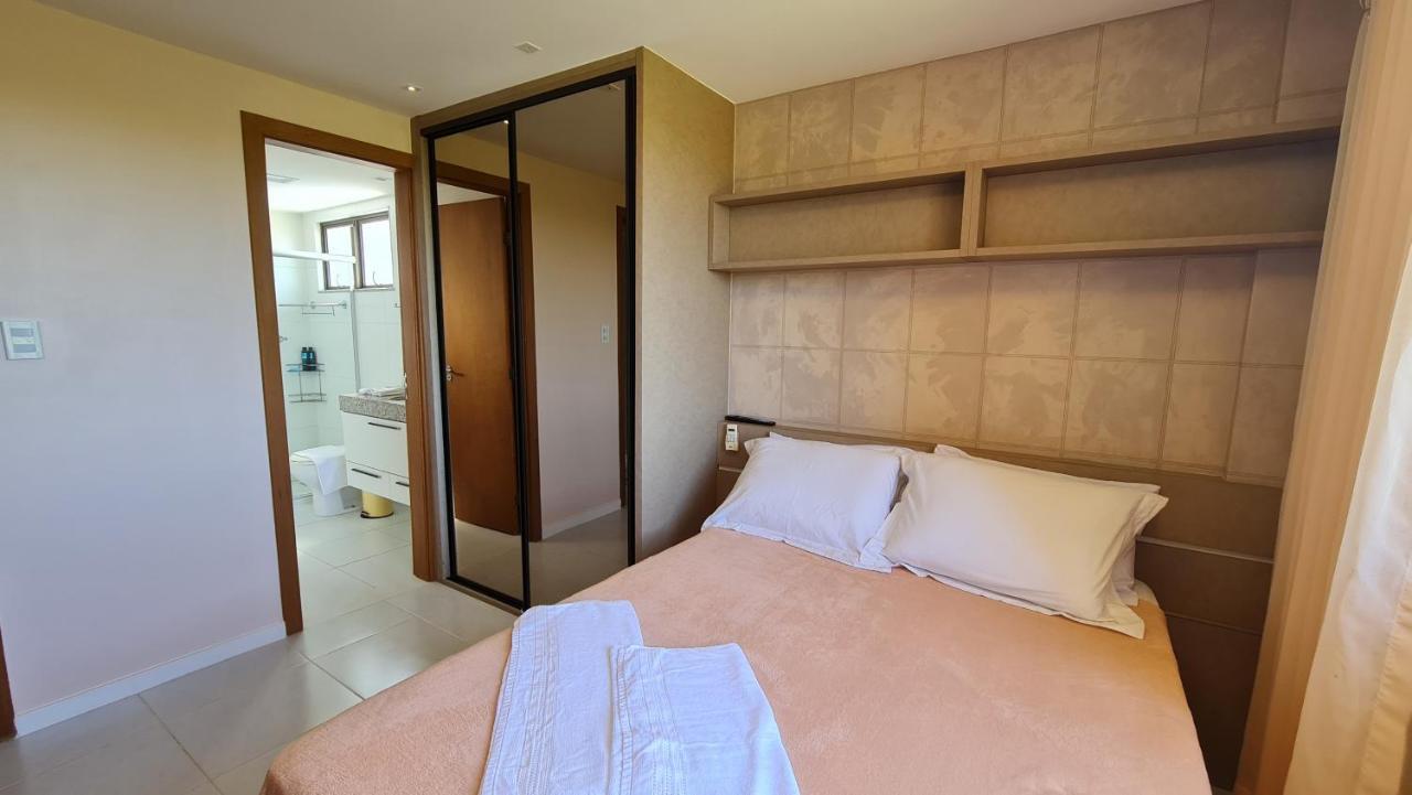 Apartamento Espetacular Na Melhor Praia Da Bahia, Guarajuba E Uma Das Unicas Praias Com Selo Azul Do Brasil -Luxo, Lazer, Diversao E Tranquilidade! Projetado Para Que Voce Tenha A Melhor Experiencia Em Hospedagem - Condominio Tipo Resort, O Mais Proc Camaçari エクステリア 写真